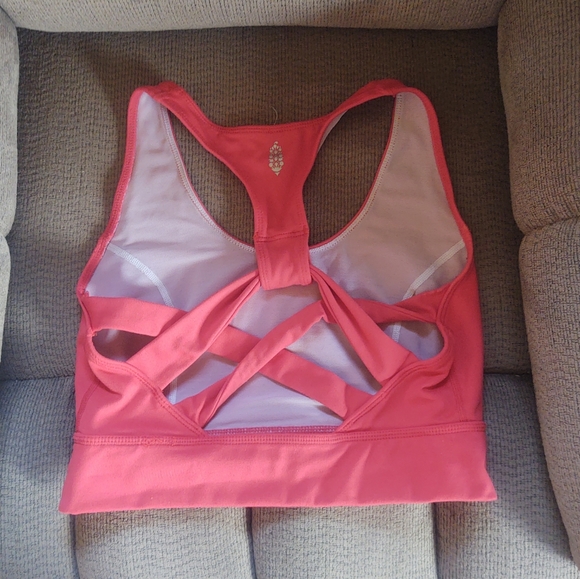 ~SOLD~ FP Movement Light Synergy crop bra - Picture 4 of 5
